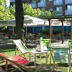 Living Weissensee 4* Berlijn