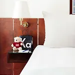 Living Weissensee Aparthotel