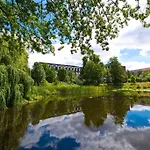 Living Weissensee Aparthotel 4*