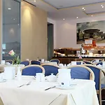 Living Weissensee Aparthotel Berlin