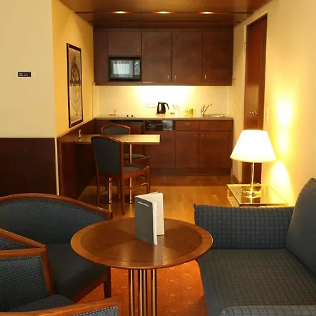 מלון דירות Living Weissensee 4*