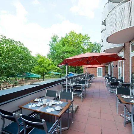 Living Weissensee 4* Berlín