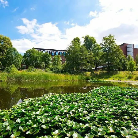 מלון דירות Living Weissensee 4*