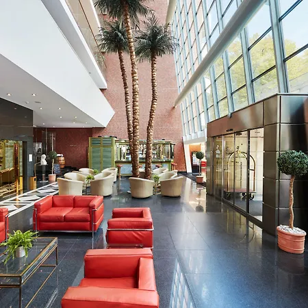 Living Weissensee 4* Berlin