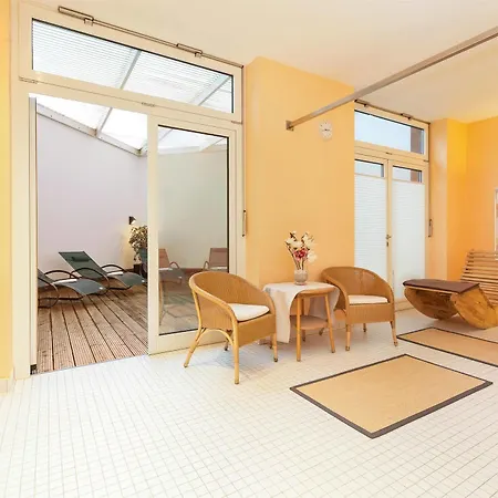 Living Weissensee Apartahotel 4*